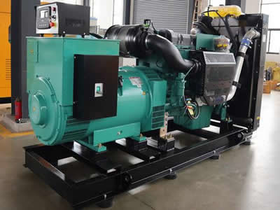 500 KW  Diesel Generator Set 625 KVA Pengoperasian Halus Daya Lebih Tinggi